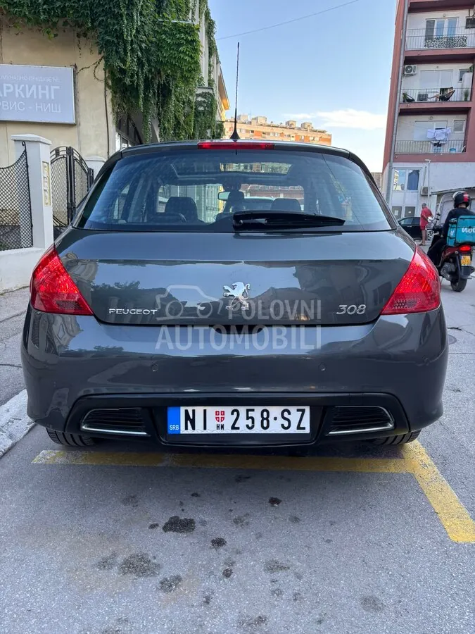 Peugeot 308 2008 photo 3