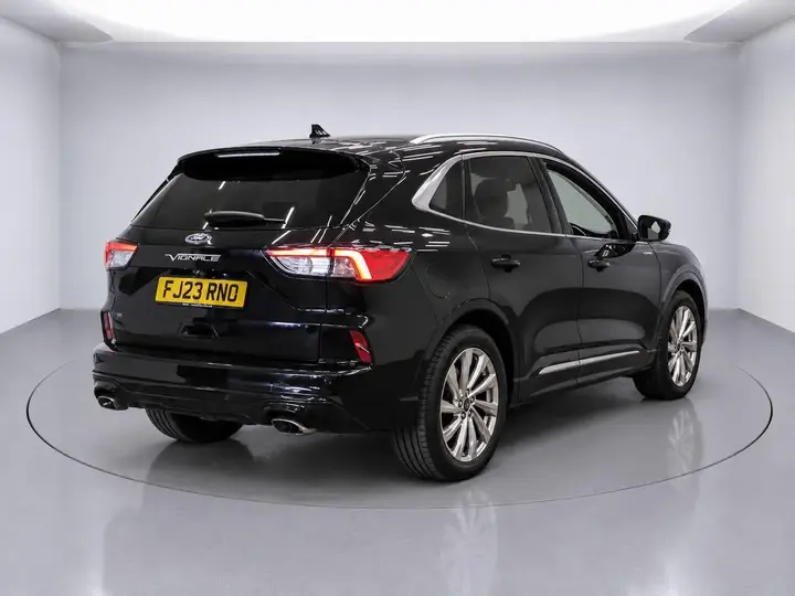 Ford Kuga 2023 photo 2
