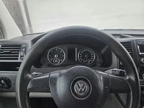 Volkswagen Transporter 2015 photo 3