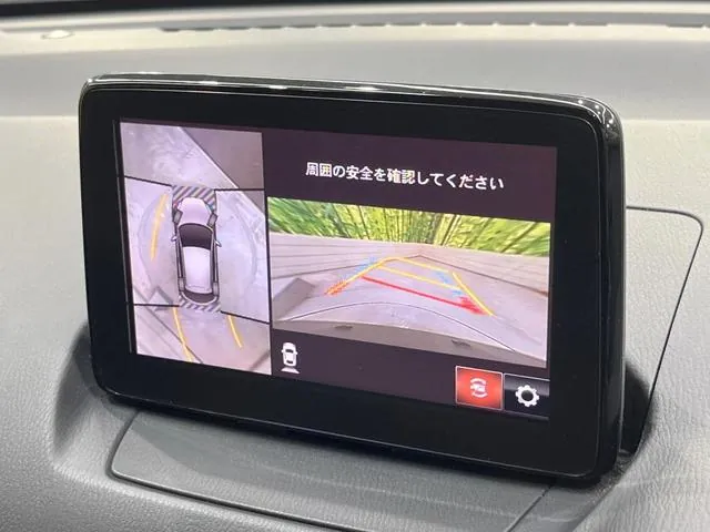 Mazda Demio 2017 photo 4