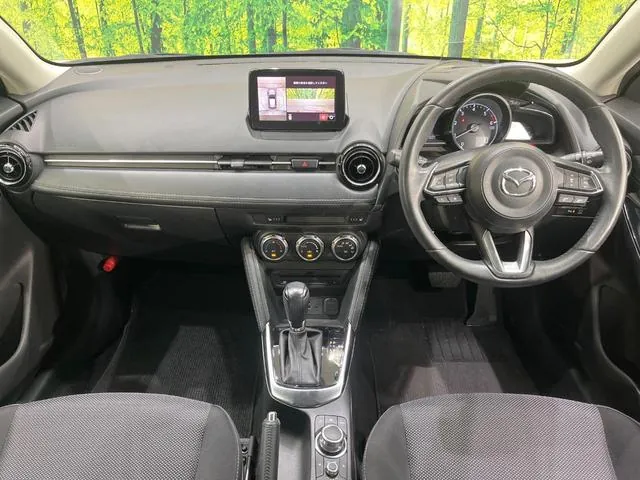 Mazda Demio 2017 photo 2