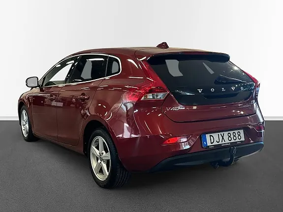 Volvo V40 2015 photo 2
