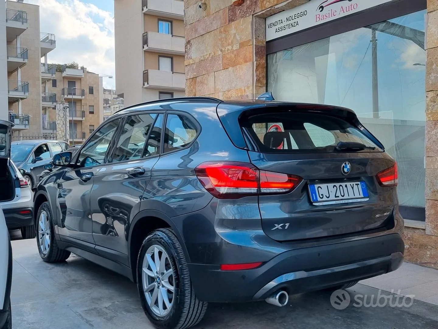 BMW X1 2022 photo 2
