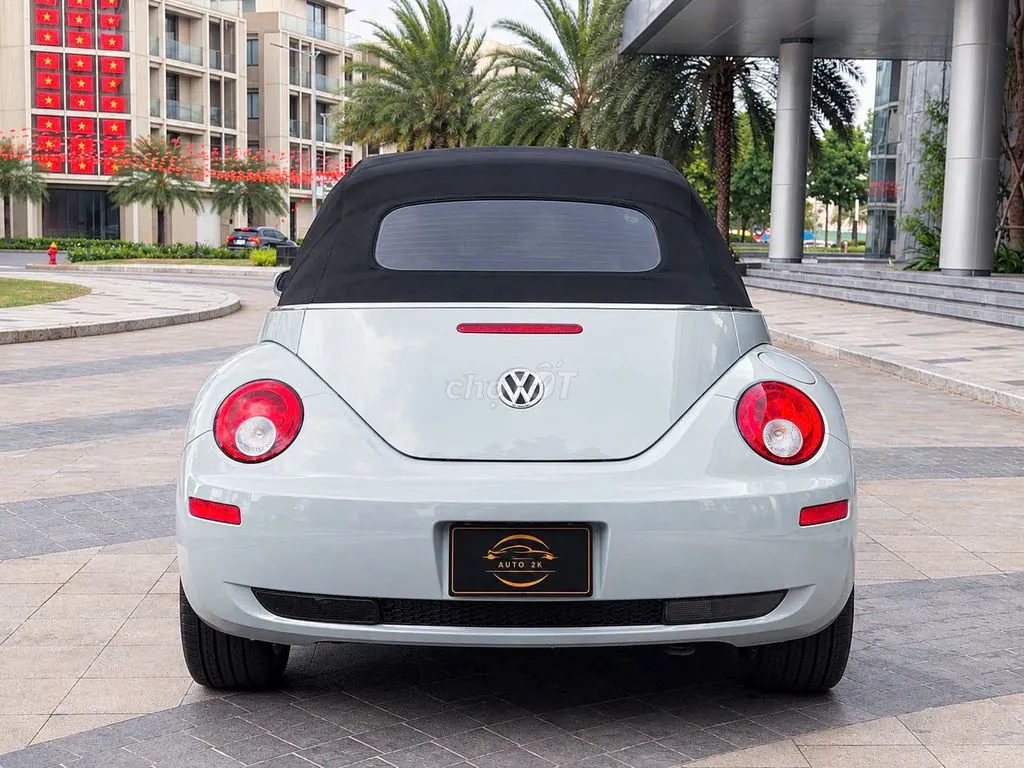 Volkswagen New Beetle 2006 photo 4
