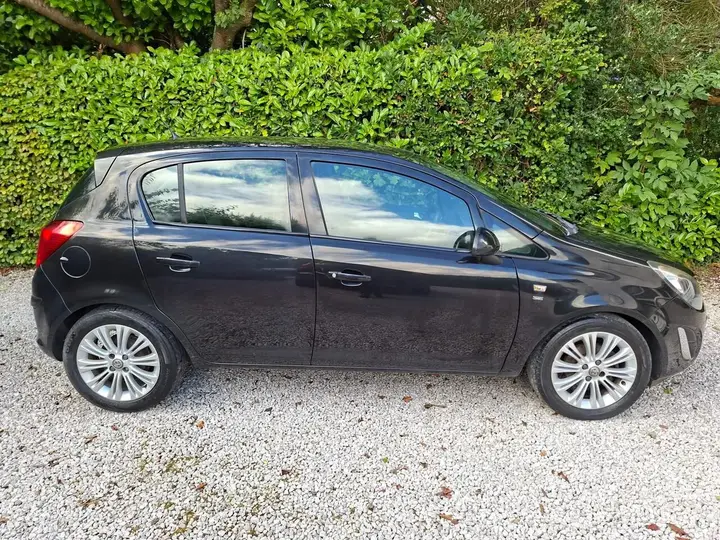 Vauxhall Corsa 2014 photo 3