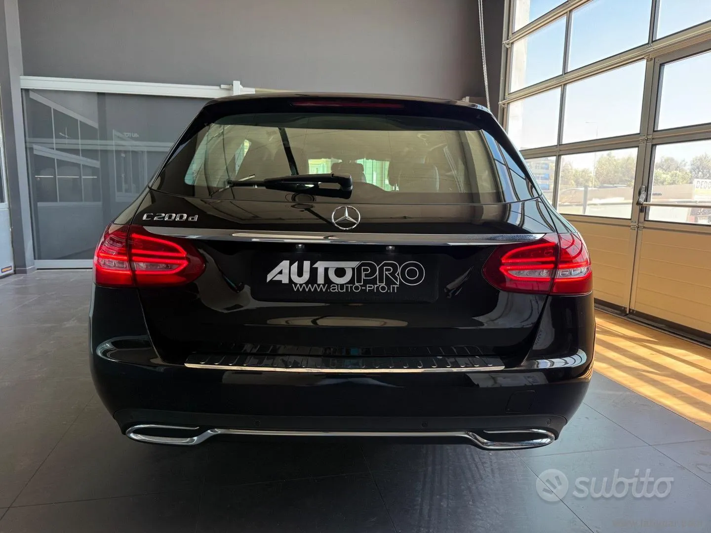 Mercedes-Benz C 200 D 2015 photo 3