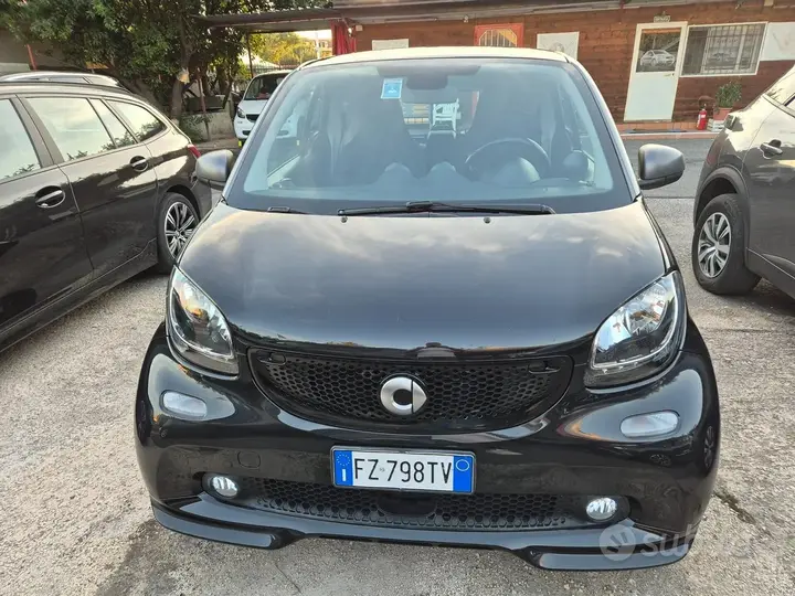 Smart Fortwo 2019 photo 3