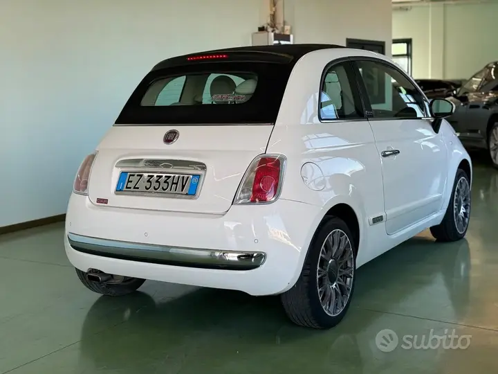 Fiat 500 2015 photo 4