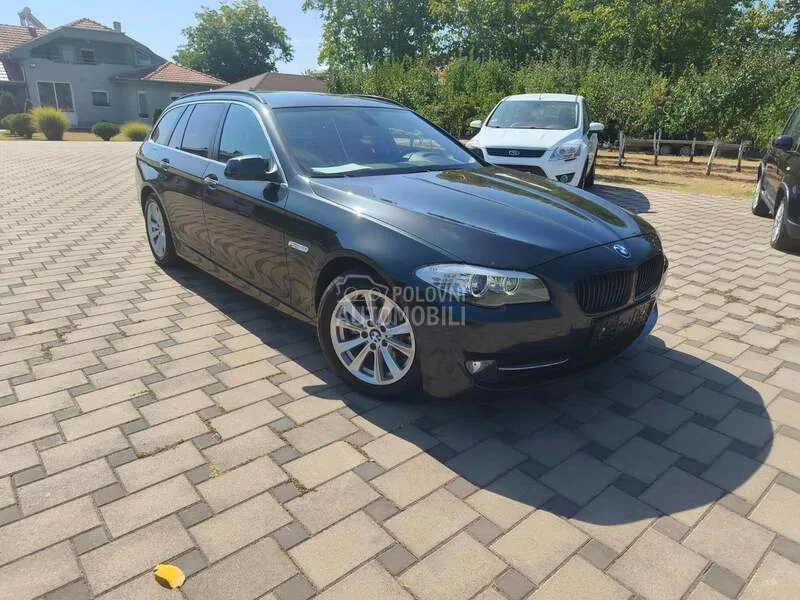 BMW 520 2012 photo 4