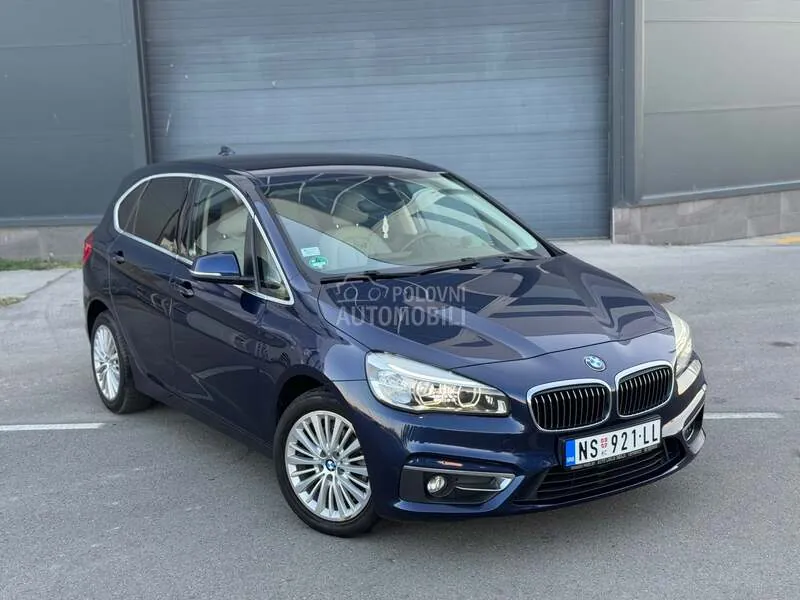 BMW 218