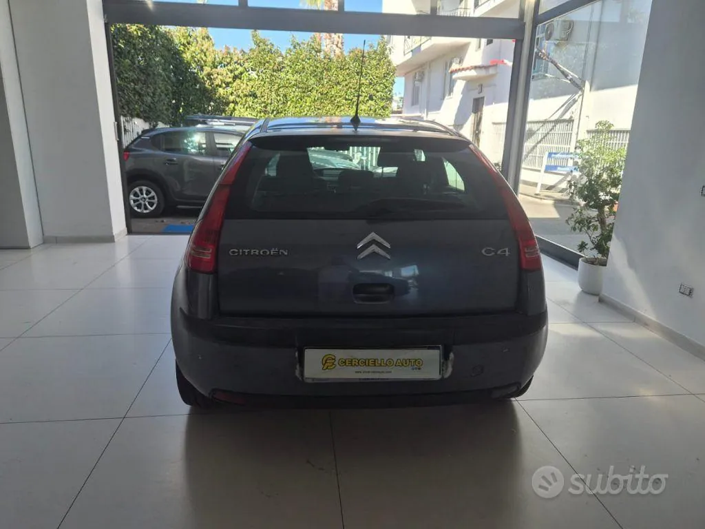 Citroen C4 2005 photo 4