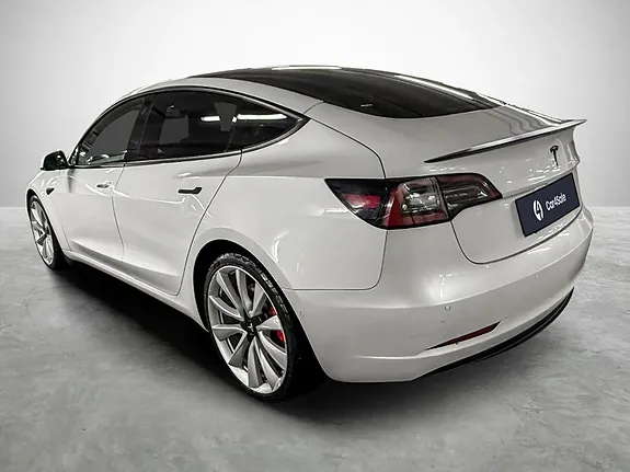 Tesla Model 3 2021 photo 3