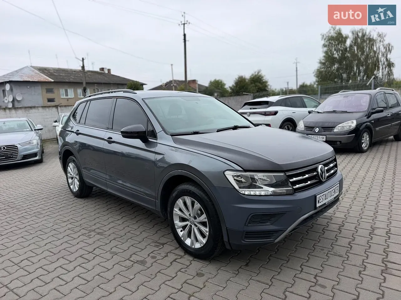 Volkswagen Tiguan 2018 photo 3