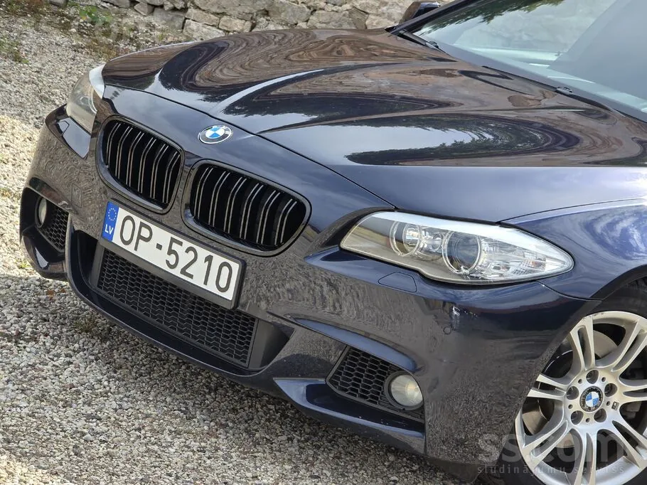 BMW 520 2013 photo 2