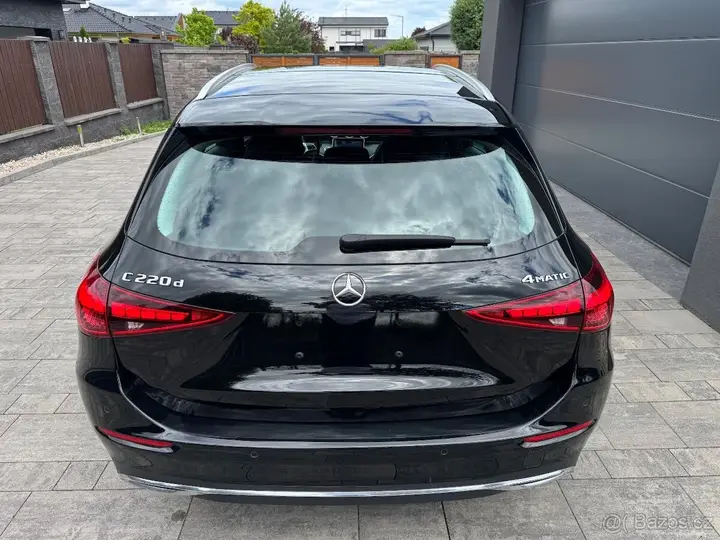 Mercedes-Benz C 220D 2023 photo 5