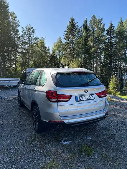 BMW X5 2015 photo 2