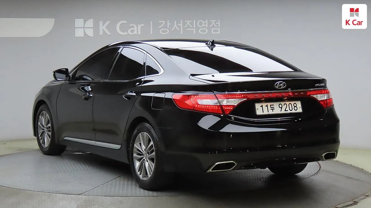 Hyundai Grandeur Hg 2016 photo 2