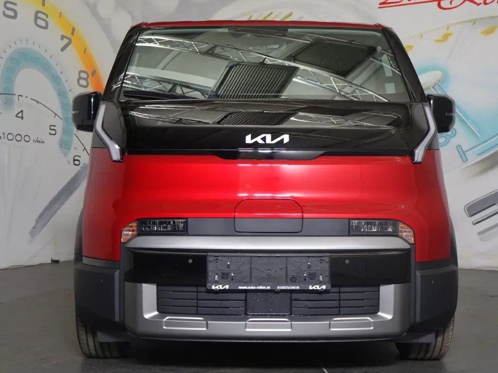 Kia Pv5 photo 3