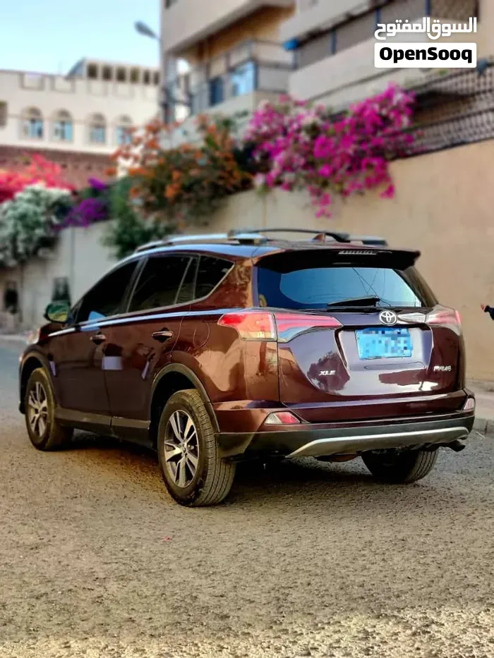 Toyota Rav 4 2018 photo 2