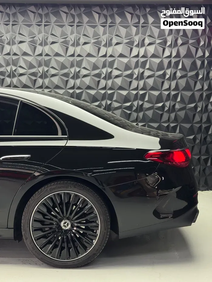 Mercedes-Benz E-Class 2024 photo 4