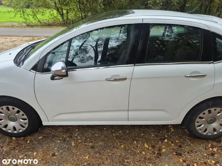 Citroen C3 2010 photo 2