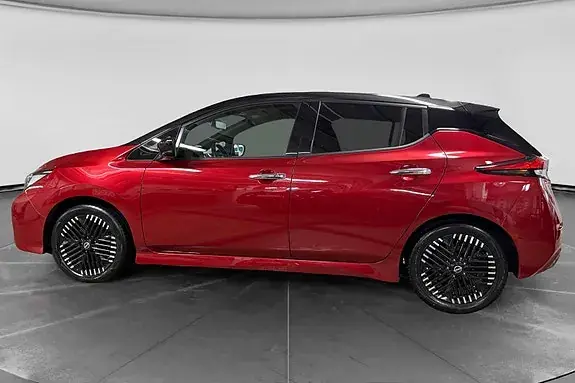 Nissan Leaf 2022 photo 2