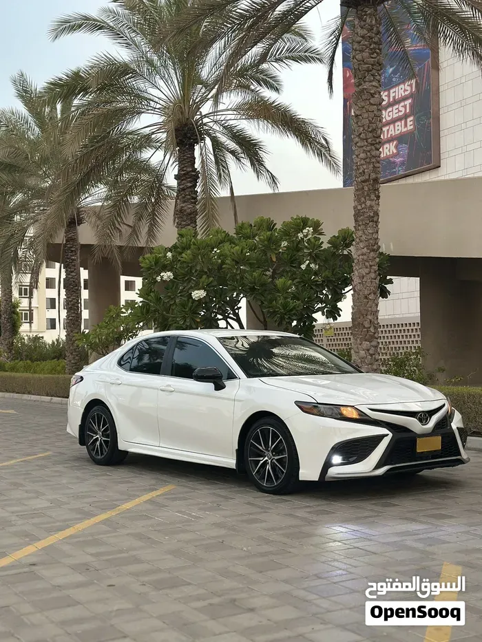 Toyota Camry 2021 photo 4