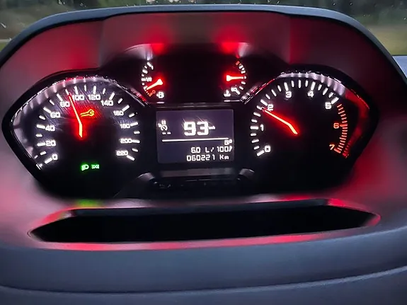 Peugeot Partner 2021 photo 5