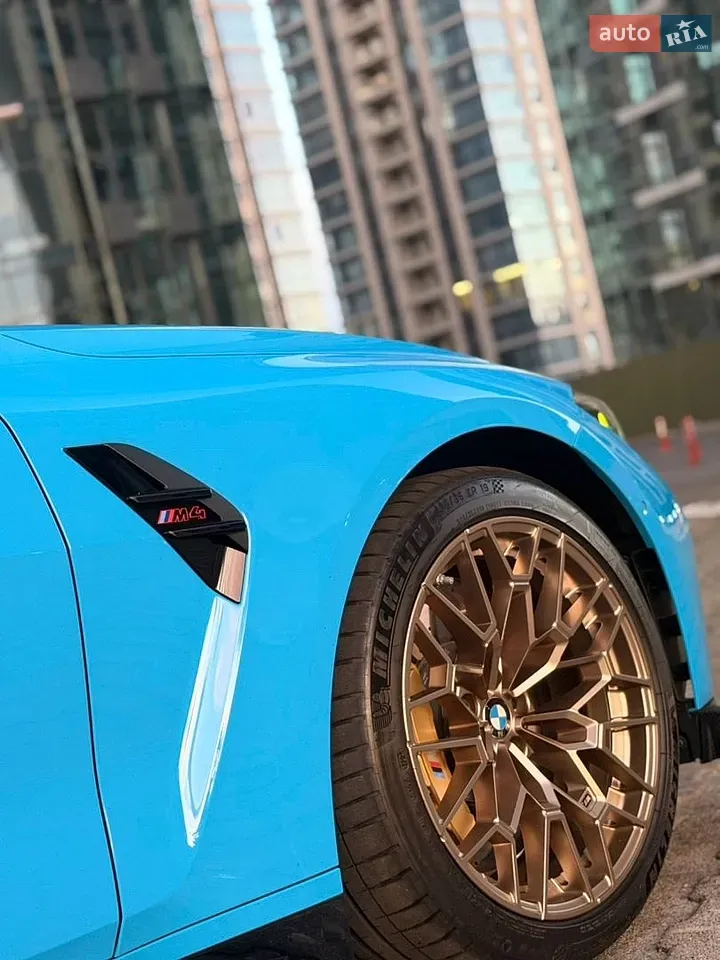 BMW M4 2024 photo 4