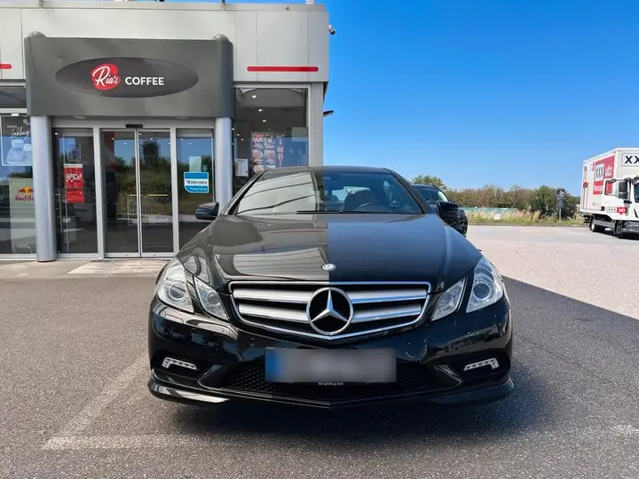 Mercedes-Benz E220 Cdi