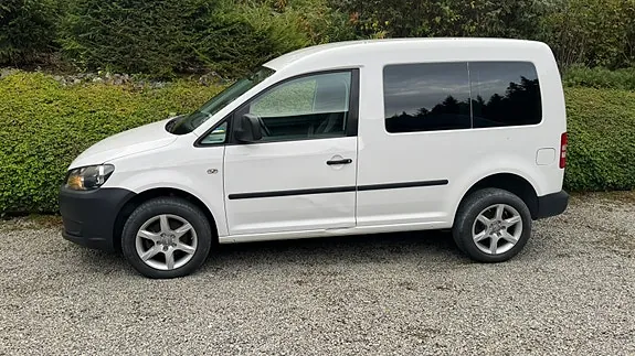 Volkswagen Caddy 2012 photo 2