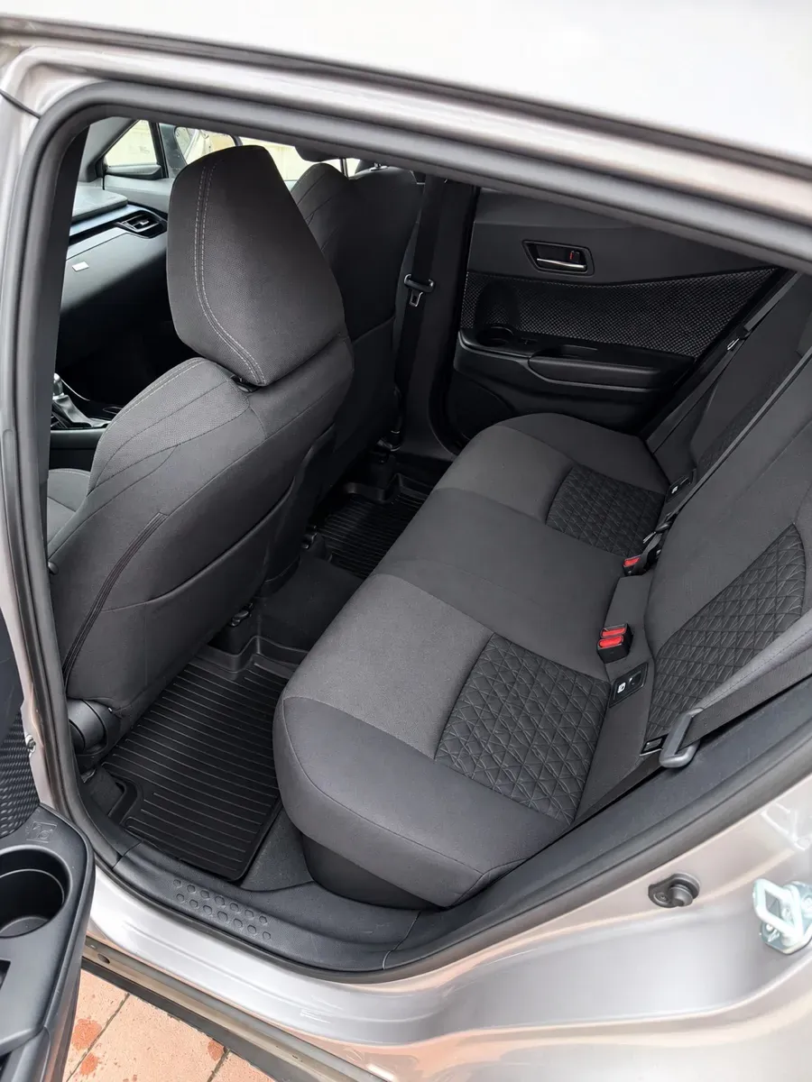 Toyota C-Hr 2021 photo 3