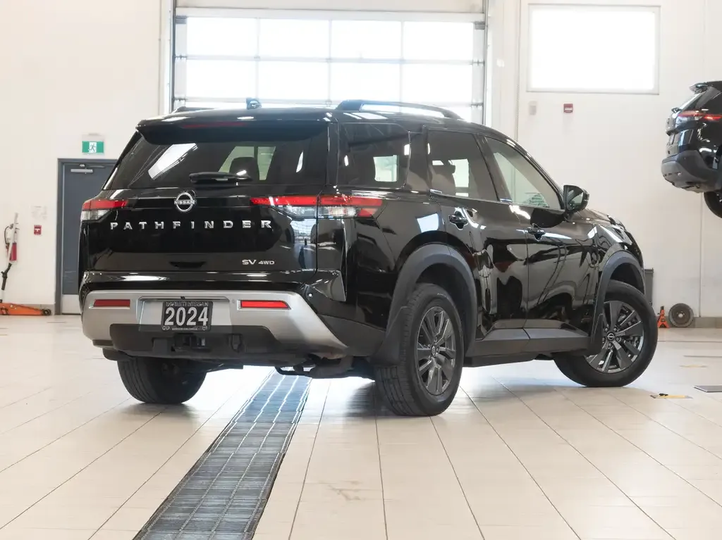 Nissan Pathfinder 2024 photo 3