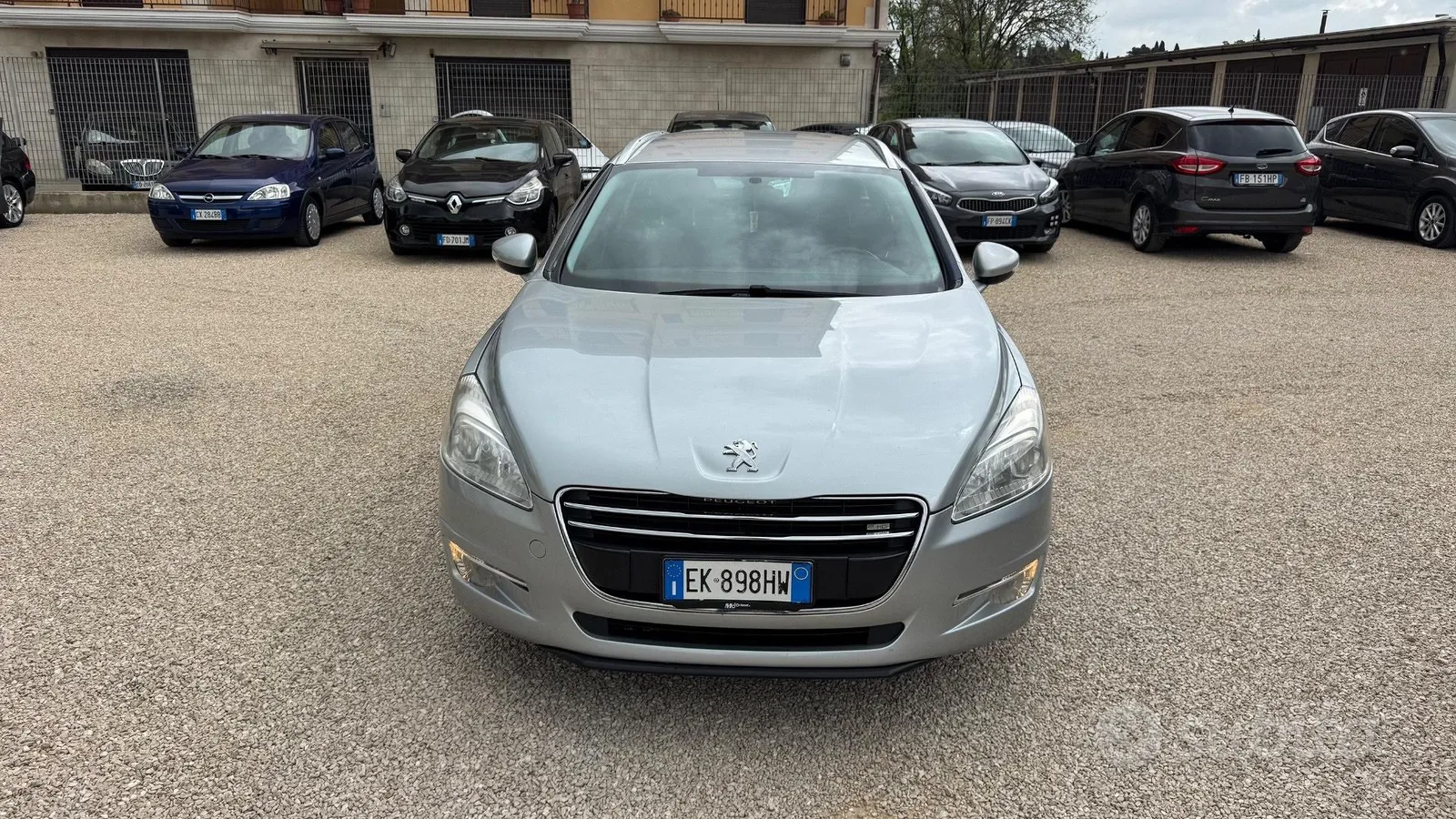 Peugeot 508 2011 photo 2
