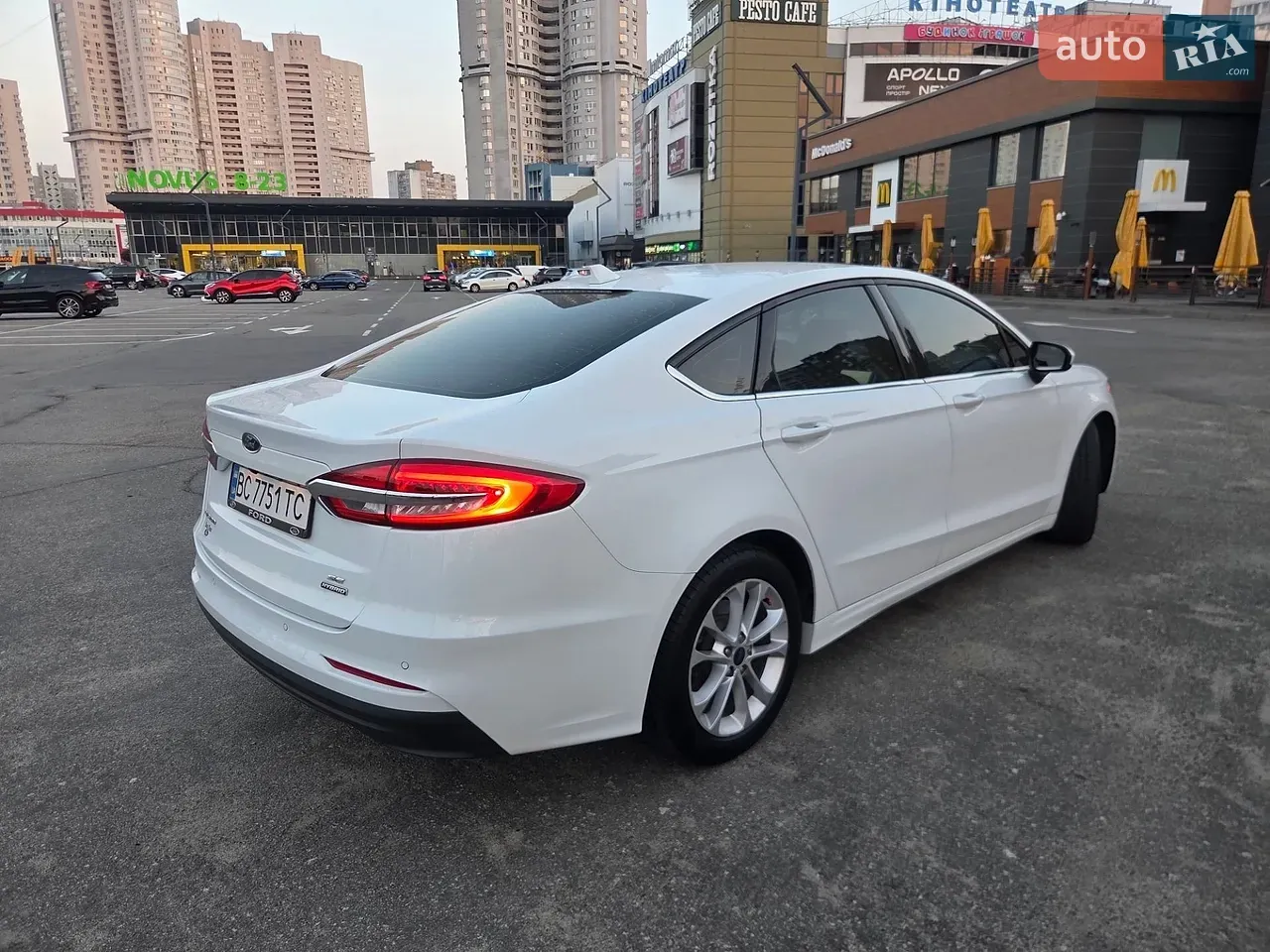 Ford Fusion 2019 photo 3
