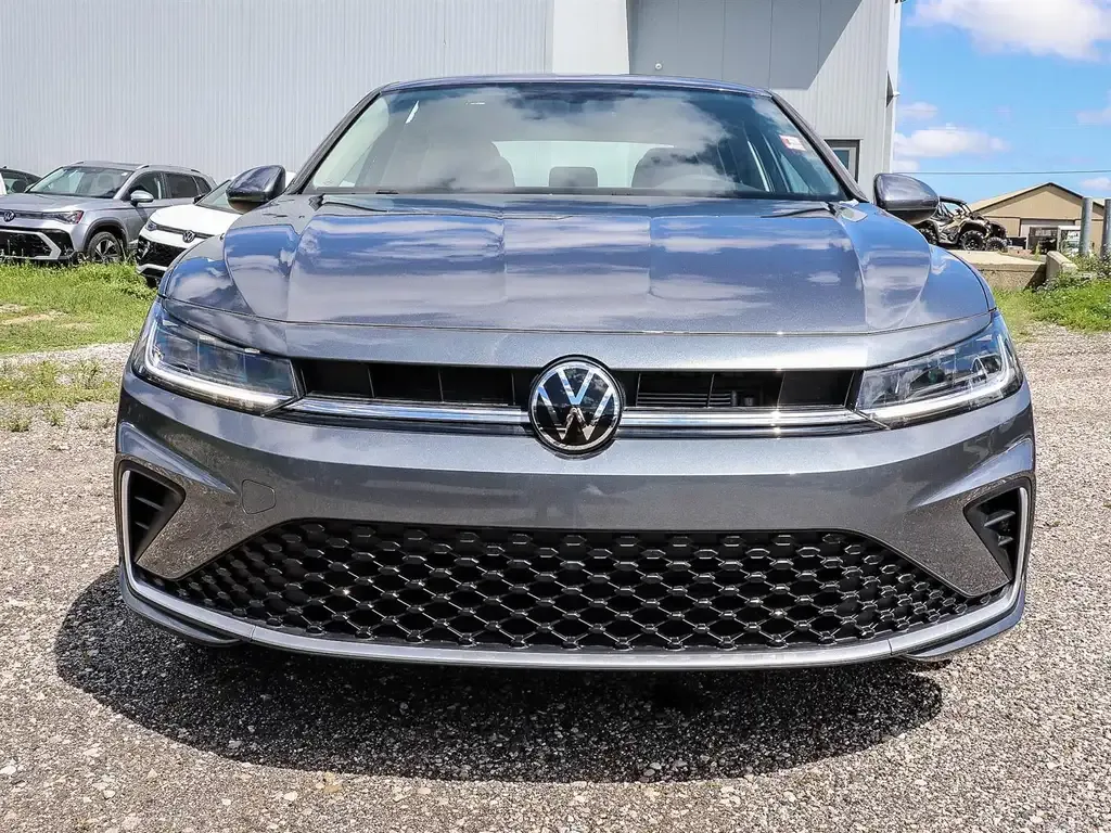 Volkswagen Jetta 2026 photo 2