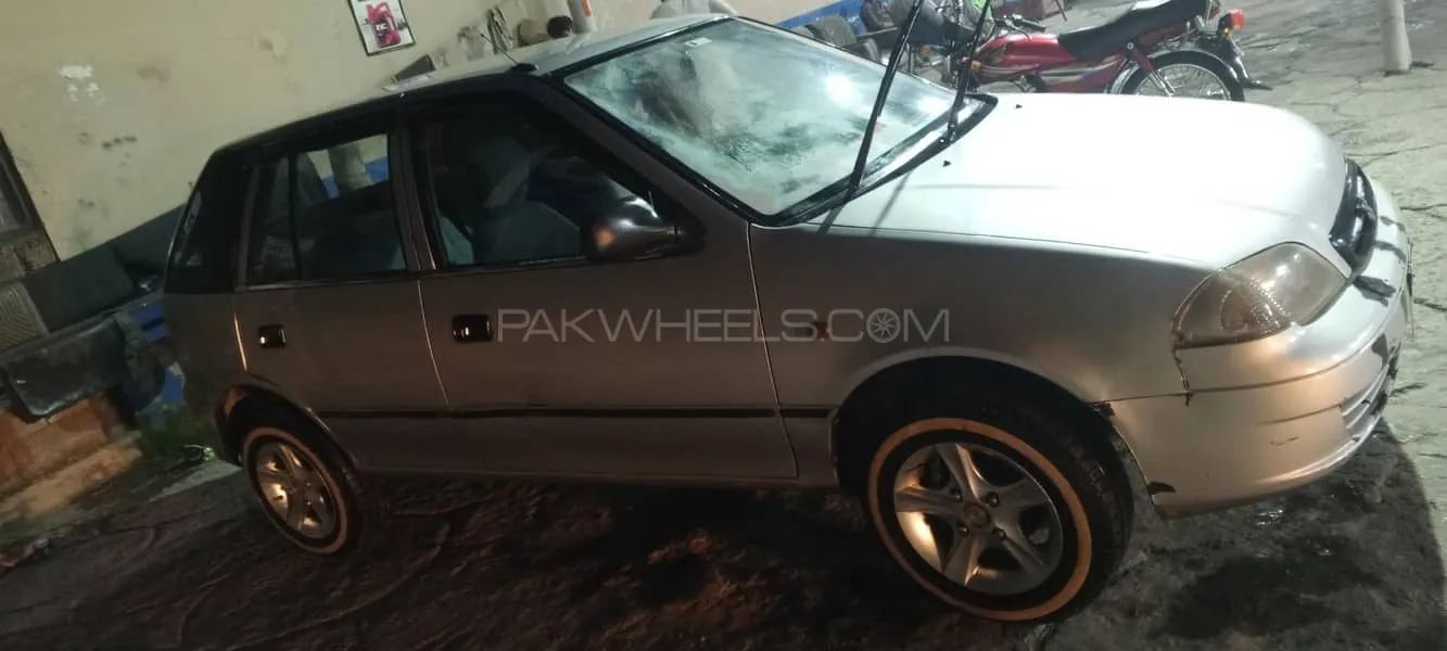 Suzuki Cultus