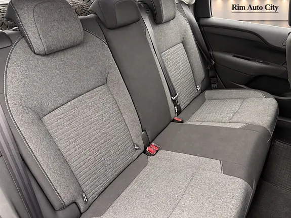 Citroen C4 2016 photo 5