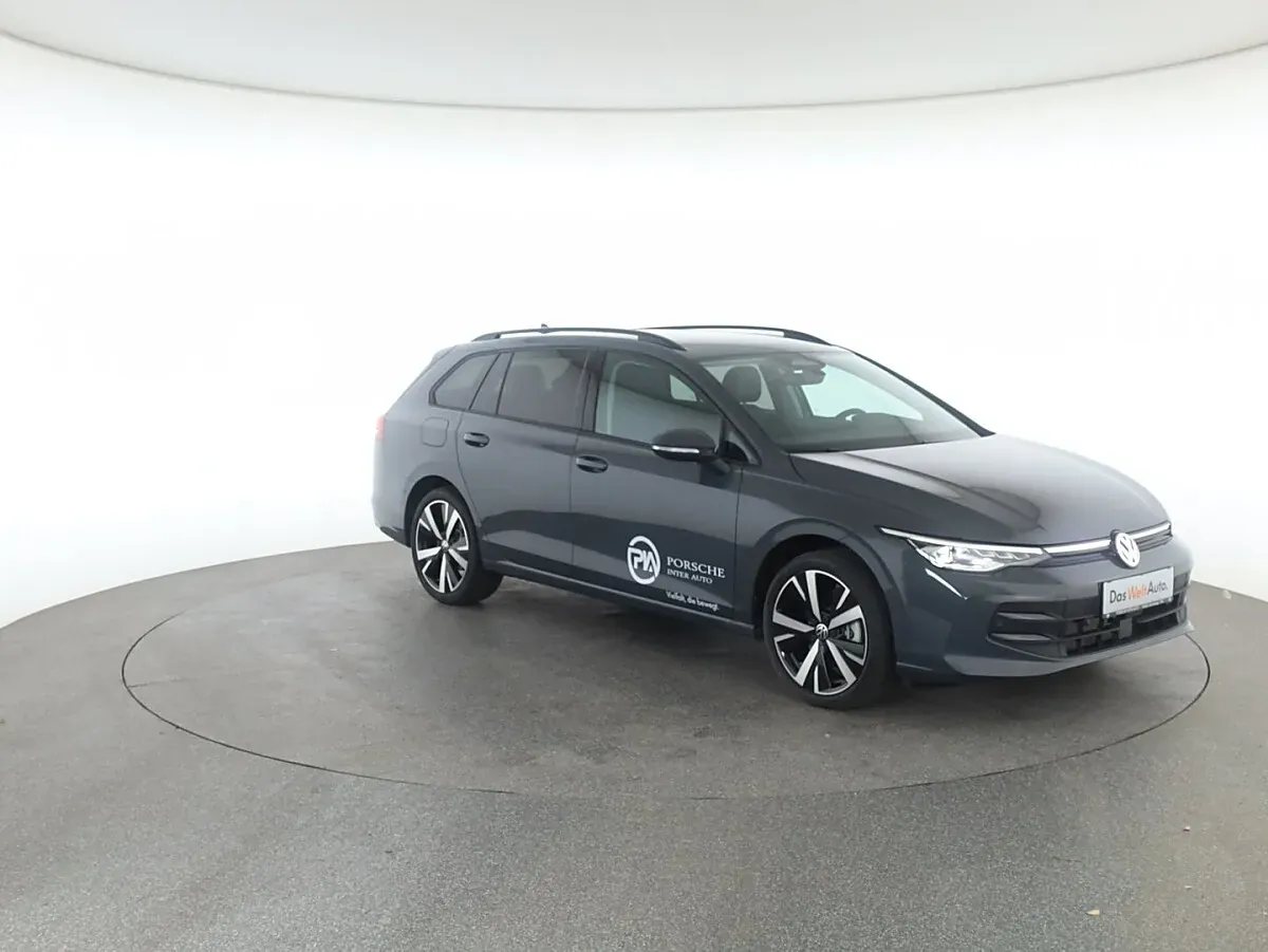 Volkswagen Golf 2026 photo 3