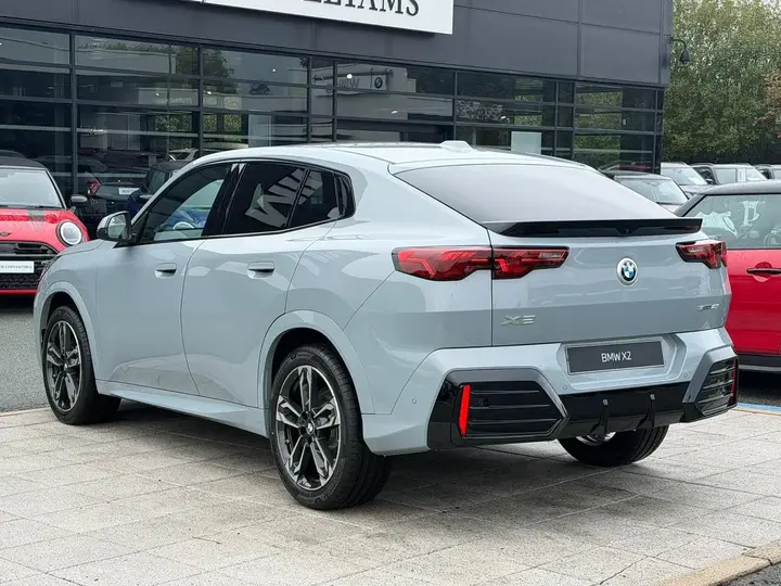 BMW X2 photo 4
