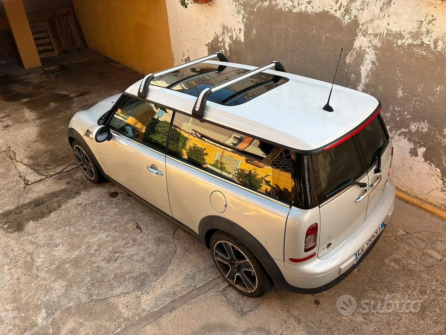 Mini Mini Clubman 2010 photo 3