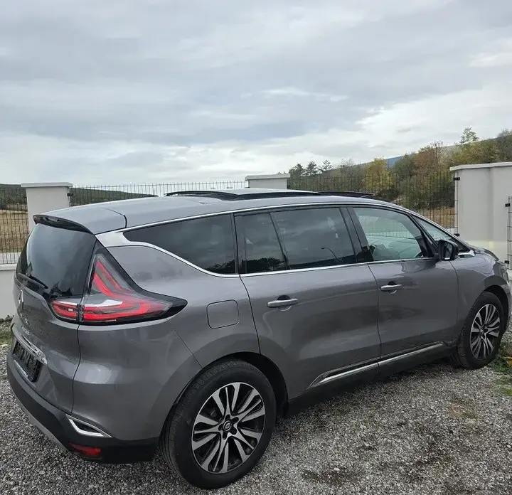 Renault Espace 2015 photo 3