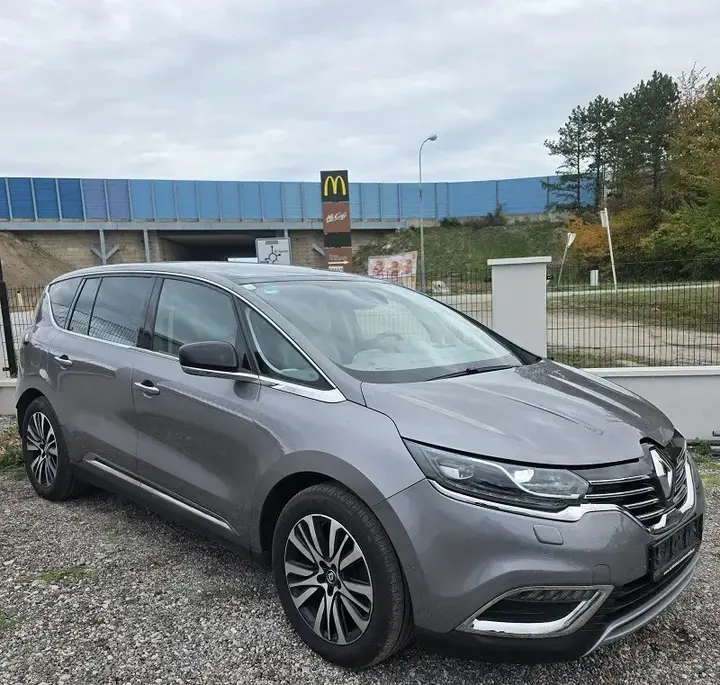Renault Espace 2015 photo 2