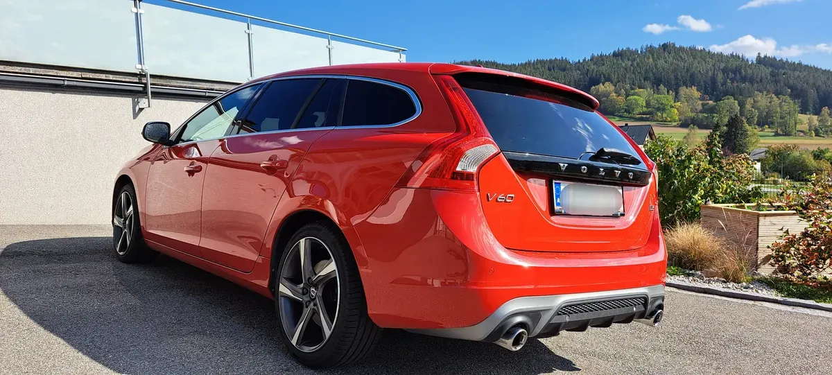 Volvo V60 2015 photo 3
