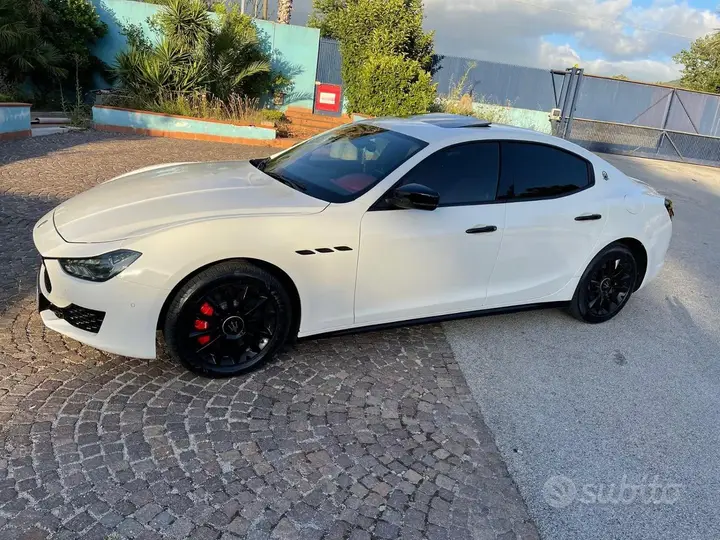 Maserati Ghibli