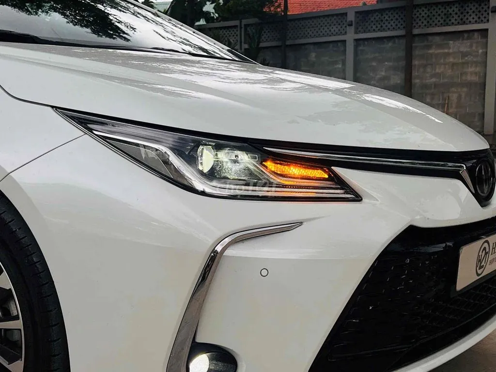 Toyota Corolla Altis 2025 photo 2