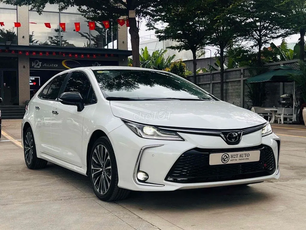 Toyota Corolla Altis 2025 photo 4