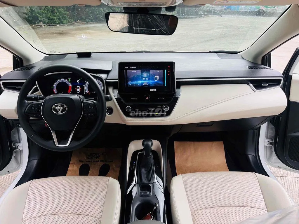 Toyota Corolla Altis 2025 photo 5
