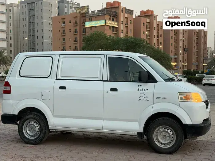Suzuki Apv 2015 photo 2