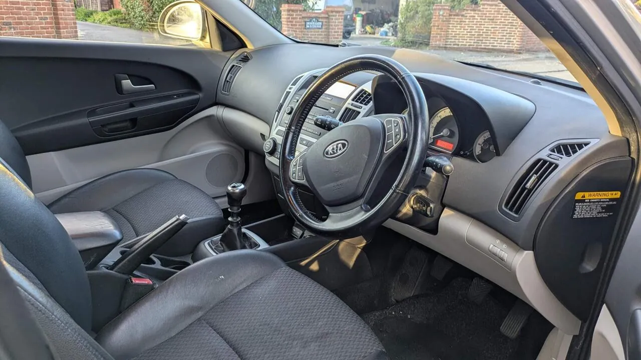 Kia Ceed 2007 photo 5
